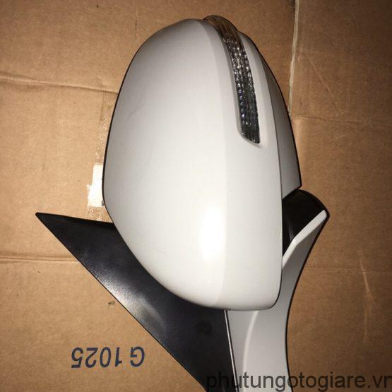 Gương chiếu hậu phải có xi nhan Suzuki Swift