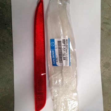 ÄÃ¨n pháº£n quang Mazda 3