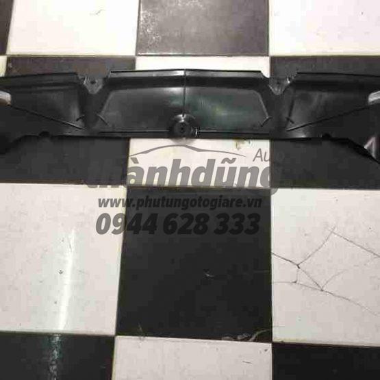 Cháº¯n bÃ¹n gáº§m giá»¯a Hyundai I10 Grand