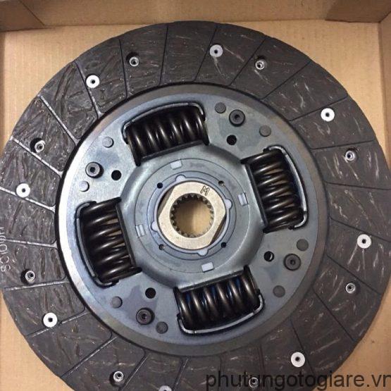 Lá côn Hyundai Accent, Coupe Elantra 1.6L