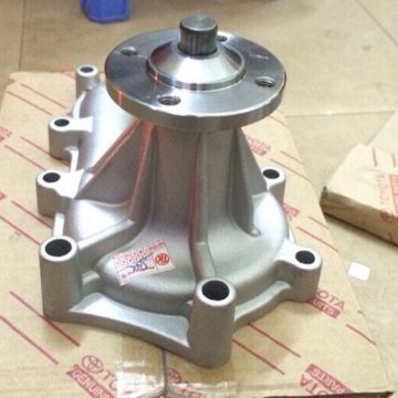 BÆ¡m nÆ°á»c Toyota Land Cruiser, Fortuner, Innova