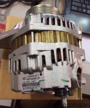 Máy phát điện Mitsubishi Triton