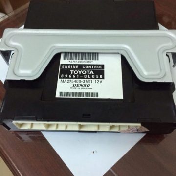 Há»p Äen Äiá»u khiá»n ECU Toyota Hiace