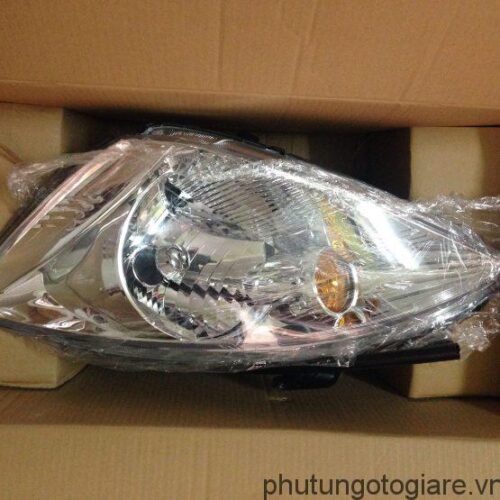 Đèn pha trái Mitsubishi Lancer 2003