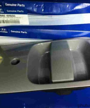 Tay mở cửa sau phải Hyundai Grand Starex