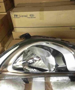 Đèn pha phải Hyundai Accent