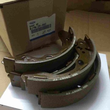 Guá»c phanh sau Ford Laser