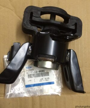 Chân đầu máy Mazda 323