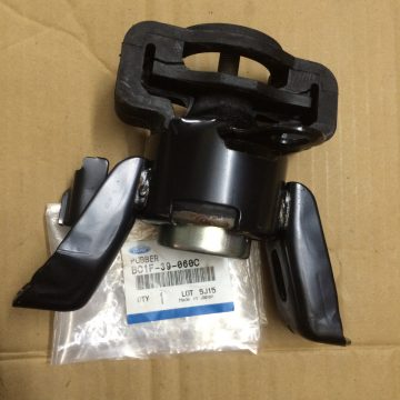 ChÃ¢n Äáº§u mÃ¡y Mazda 323