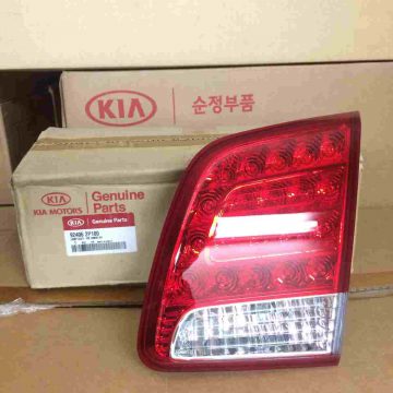 ÄÃ¨n háº­u pháº£i Kia Sorento