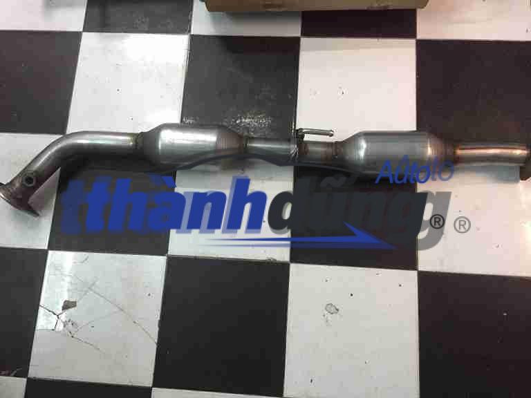 Ống xả Toyota Innova 2007