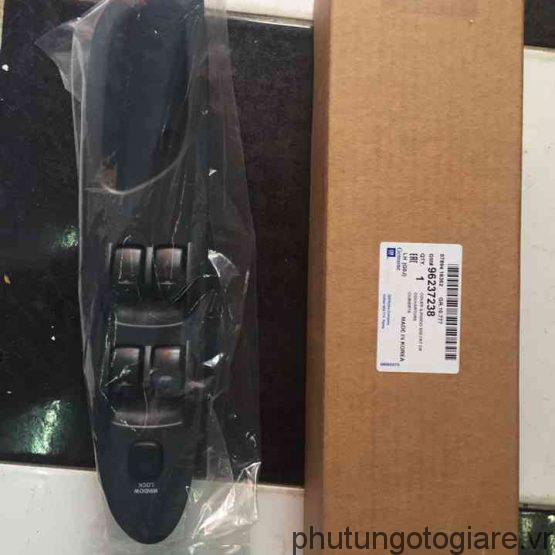 CÃ´ng táº¯c lÃªn xuá»ng kÃ­nh cá»­a trÆ°á»c Daewoo Nubira, Leganza