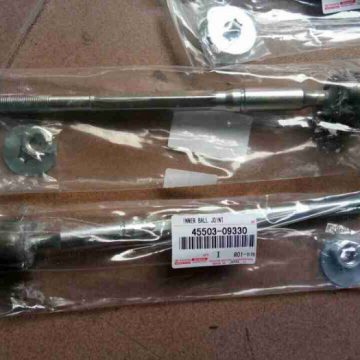 Rotuyn lÃ¡i trong Toyota Hilux 2005-2012