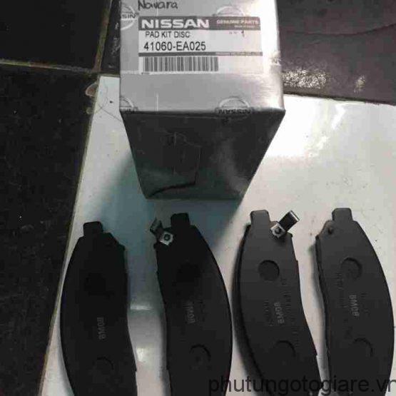 MÃ¡ phanh trÆ°á»c Nissan Navara D40