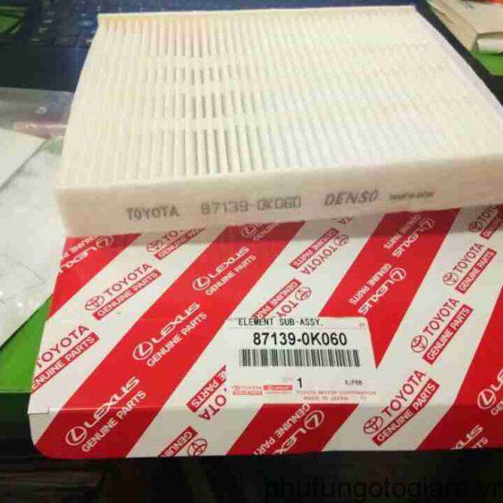 Lọc gió điều hòa Toyota Hilux Revo, Fortuner 2016