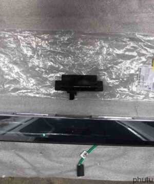 Tay mở nắp cốp hậu Chevrolet Captiva 2008