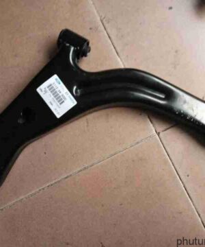 Càng A dưới trái Ford Escape