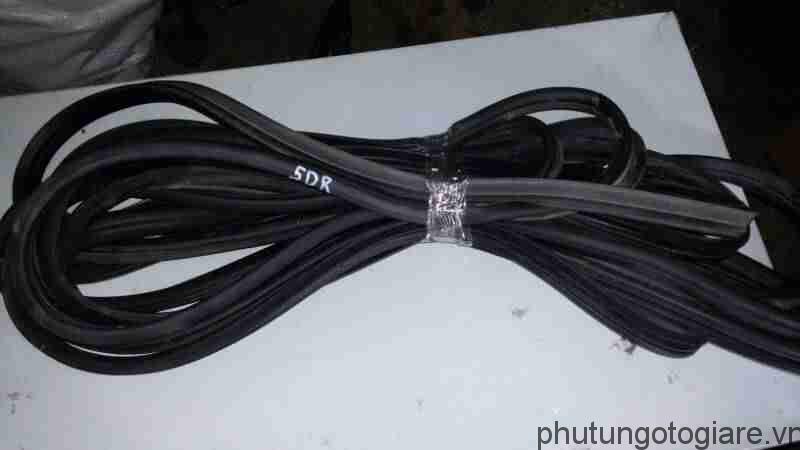 GioÄng lên xuá»ng kÃnh Hyundai Santafe