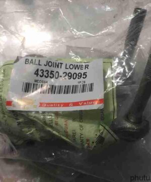 Rotuyn trụ đứng trên Toyota Hiace