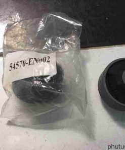 Cao su càng A to Nissan Sunny