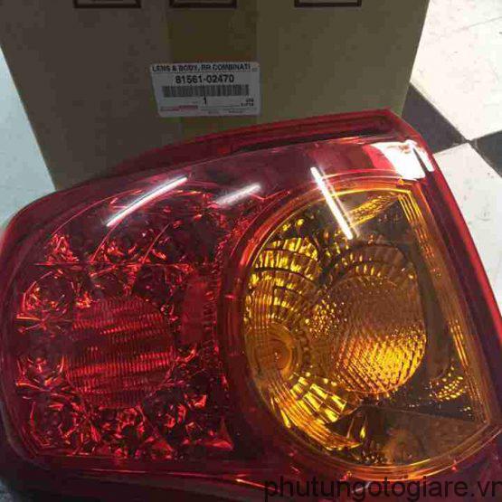 ÄÃ¨n háº­u miáº¿ng ngoÃ i trÃ¡i Toyota Altis 2009