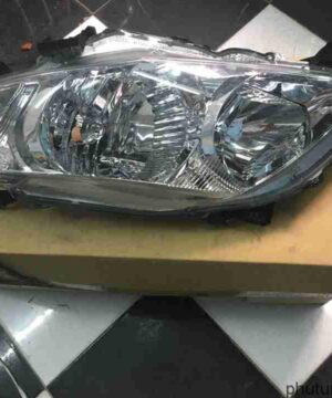 Đèn pha trái Toyota Corolla Altis 2009