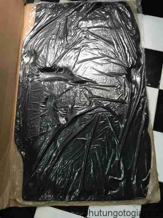 Thảm chá»ng nóng nắp capo Toyota Land Cruiser