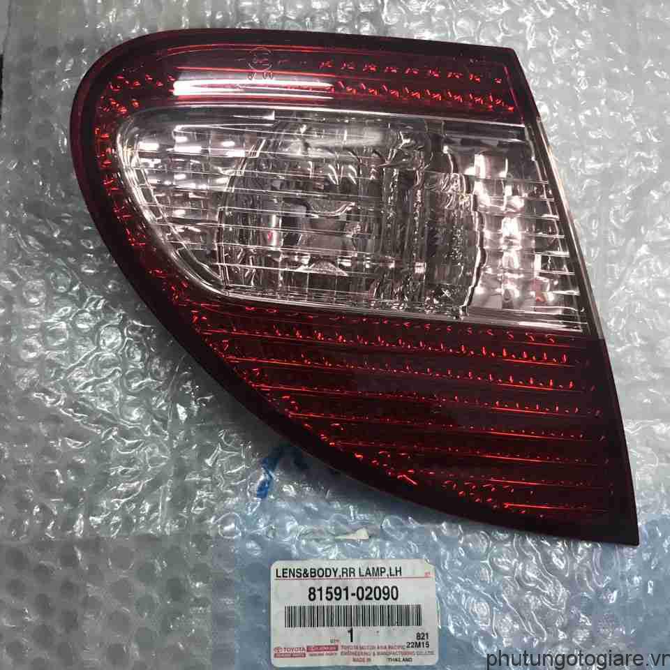 Đèn hậu trái Toyota Corolla Altis