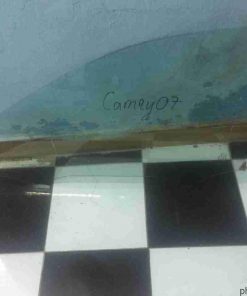 Kính cửa trước trái Toyota Camry