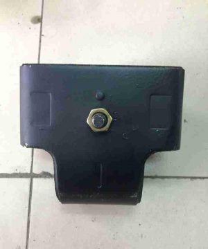 Chân máy trước Hino FG