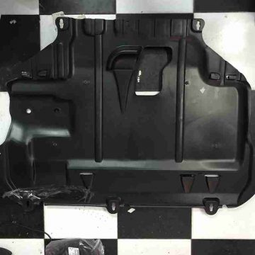 Cháº¯n bÃ¹n gáº§m giá»¯a Ford Focus