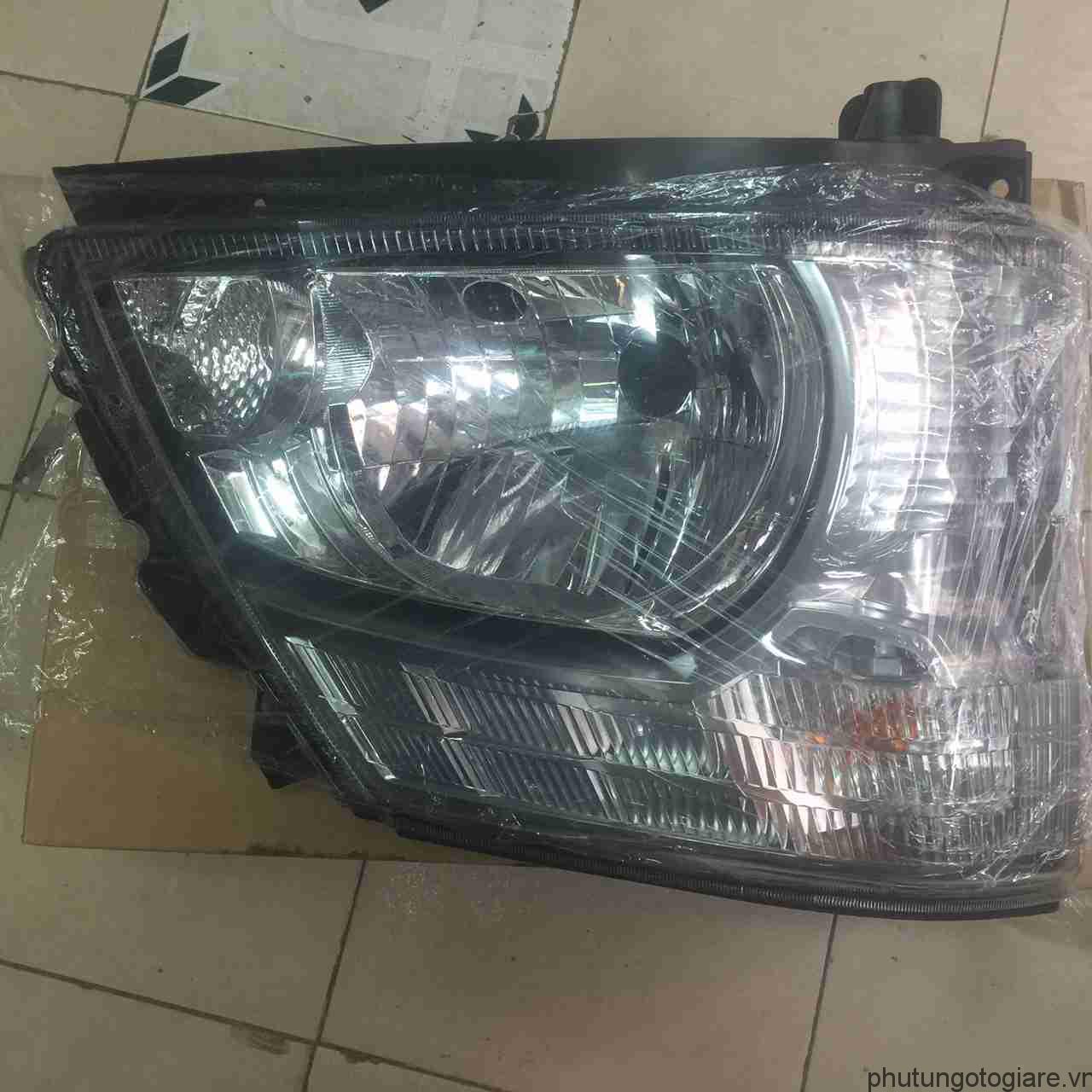 Đèn pha phải Hino 300 3.5T