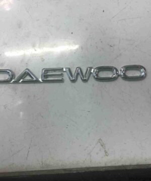 Lô gô chữ nổi Daewoo Nubira