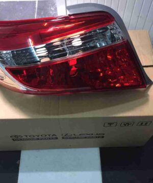 Đèn hậu/lái sau trái Toyota Vios 2014