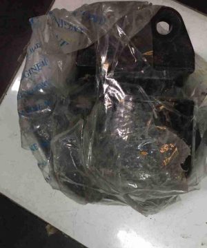 CHÂN ĐUÔI HỘP SỐ HYUNDAI SANTAFE