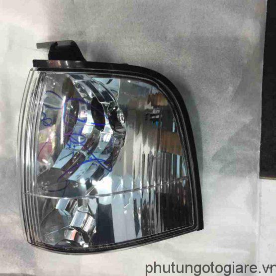 ÄÃ¨n xi nhan trÃ¡i Ford Ranger 2006