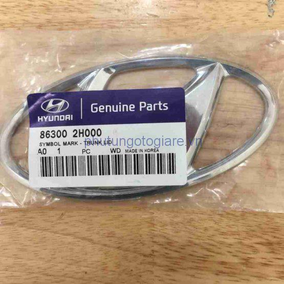 LÃ´ gÃ´ sau Hyundai Elantra, Verna