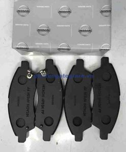 Má phanh trước Nissan Tida