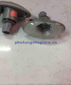 Đèn xi nhan tai xe Suzuki APV
