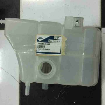 Bình nước phụ Ford Ranger