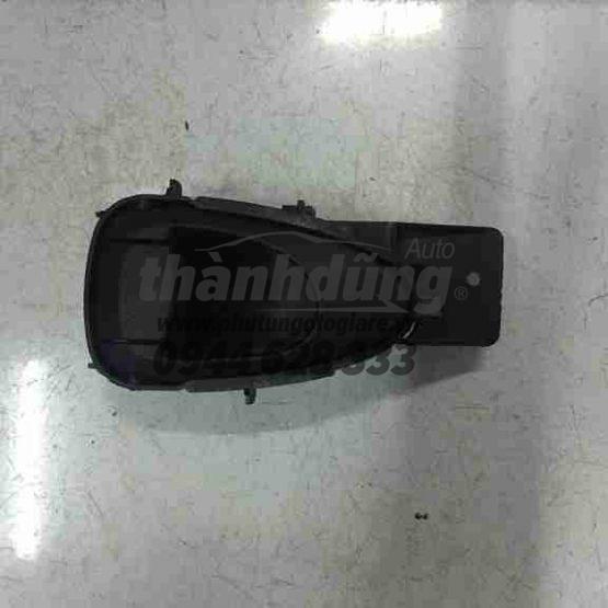 Tay má» cá»­a trong pháº£i Daewoo Lanos