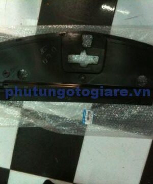 Ốp trên két nước Mazda BT50