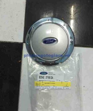 Ốp la zăng Ford Laser