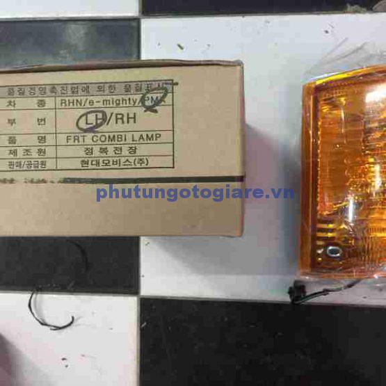 ÄÃ¨n xi nhan Hyundai HD65, HD72