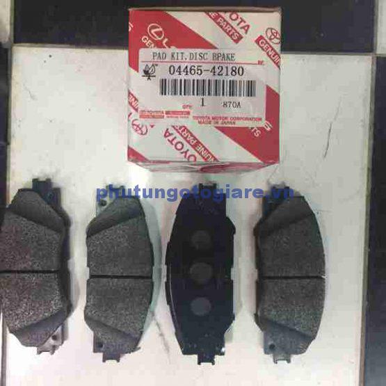 MÃ¡ phanh trÆ°á»c Toyota Rav4