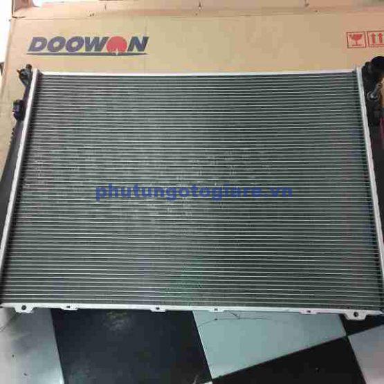 Két nước Kia Sorento