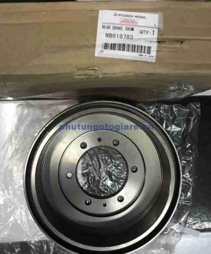 Tăng bua phanh sau Mitsubishi Pajero