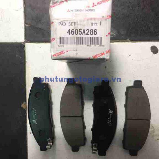 MÃ¡ phanh trÆ°á»c Mitsubishi Zinger