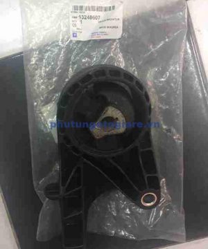 Chân máy trước Chevrolet Cruze, Daewoo Lacetti