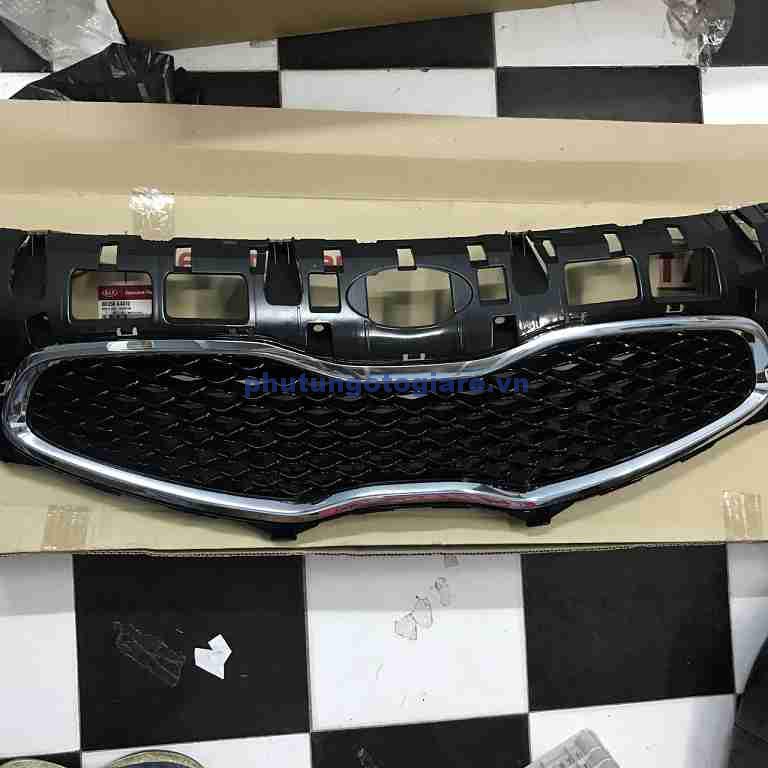 Ca lăng Kia Carens, Rondo